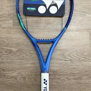 New Yonex Ezone 100 | Gripsize 4 1/8| NWT