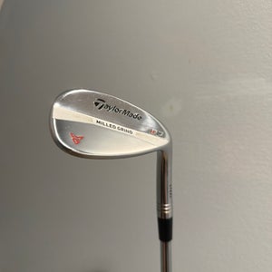 Men's TaylorMade MIlled Grind Right Handed Wedge 52 Degree (Used)