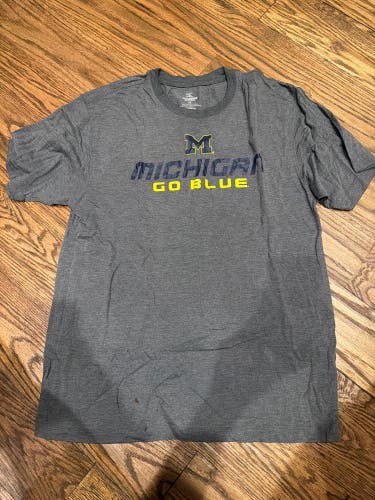 Michigan T-shirt (L)