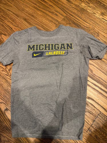 Michigan Lacrosse T-shirt (M)