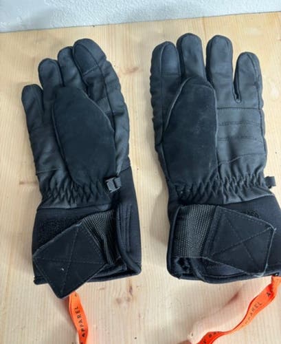 Montec Black Snow Ski & Snowboard Gloves - Men's Medium (Used)