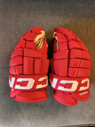 CCM Tacks 4 Roll Pro Gloves 13" (New)