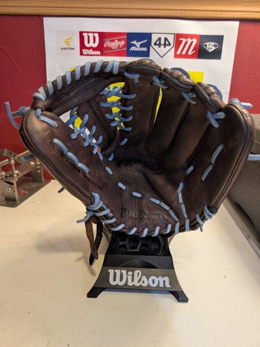 Infield RH Wilson A950 Baseball Glove 11.75" (Used)