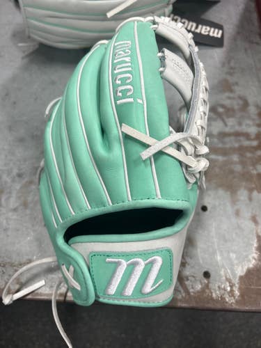 Used Marucci CYPRESS FASTPITCH BB/SB Glove RH Throw White 12" 11337-S000493258