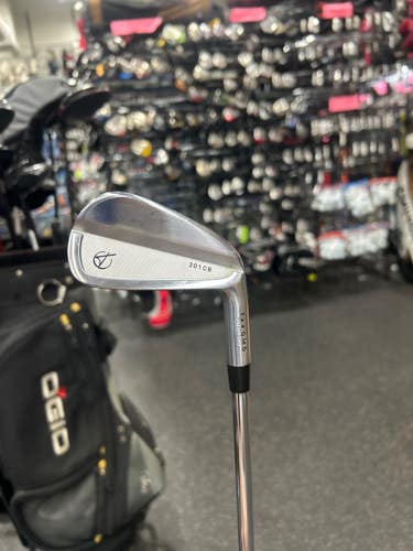 Used 4 IRON Mens Individual Iron RH 4 Iron 11337-S000493082