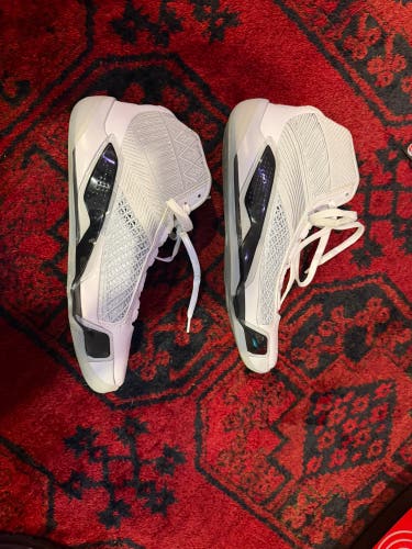 Air Jordan 38 “FIBA” Basketball Shoes – Men’s US 11 (Used)