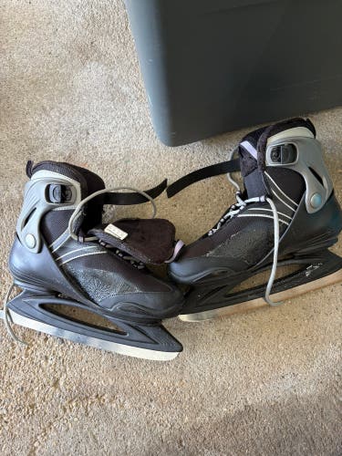 Zephyr Bladerunner Figure Skates B Adult 10 (Used)