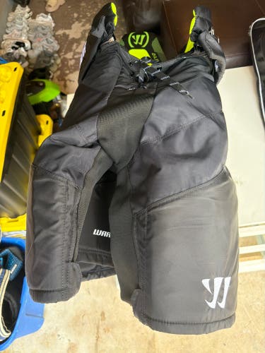 Senior Large Warrior Alpha lx 20 Hockey Pants (Used)