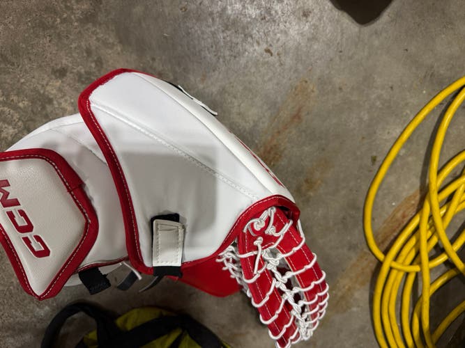 CCM Extreme Flex 6 Pro Regular Pro Stock (New)