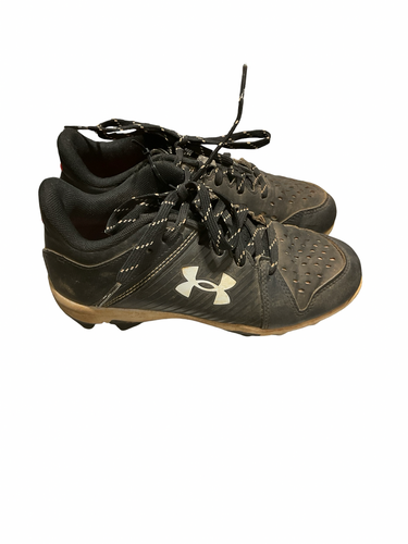 Used Under Armour CLEATS BB/SB Cleats Black Junior 02 11834-S000054789