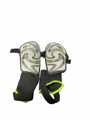 Used Soccer Shin Guards Junior White SM 11834-S000054752