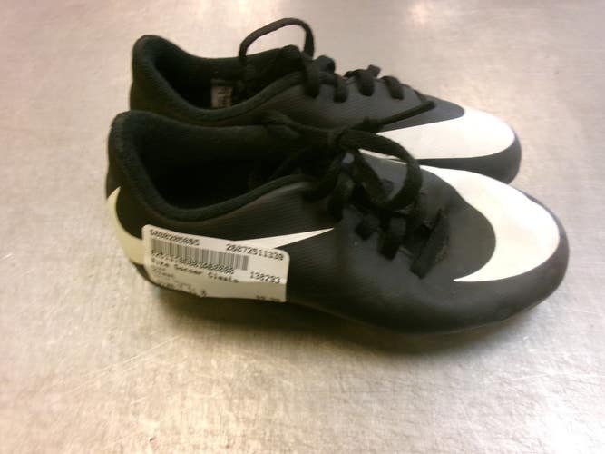 Used Nike Soccer Cleats Black Youth 11.0 11339-S000205065