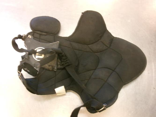 Used Wilson CHEST Catchers Chest Protector Black Junior 11339-S000204912