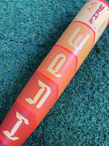 Easton Hype Fire (2 3/4") USSSA Bat (-8) 2025