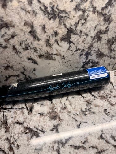 Brand new just released Combat Spec A1 costal “Jaws” BBCOR Certified 32/29