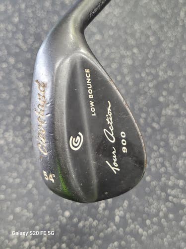 Used Cleveland TOUR ACTION Golf Wedge Mens RH 54 Degree 11849-S000042460