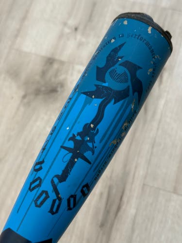 2025 DeMarini Voodoo Alloy USABat (-11) 16 oz 27"