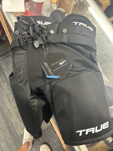 Junior Small True Catalyst 5x4 Hockey Pants (New)