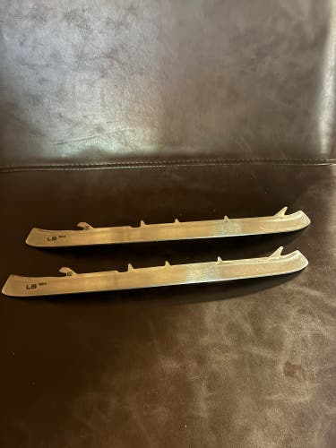 Bauer LS 1G+ skate steel blades