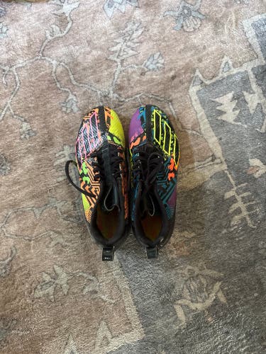 Black Unisex 5Y (Big Kids / Youth) Youth Adidas Molded Cleats Cleats (Used)