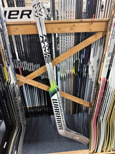 Senior Warrior Ritual RM2E Regular Goalie Stick 25" Paddle (New) 2 pack