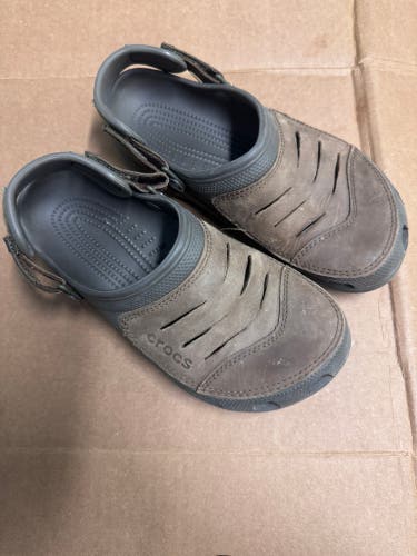 Crocs Yukon Vista Brown Leather Clogs Slip On Adjustable Men’s Size 8
