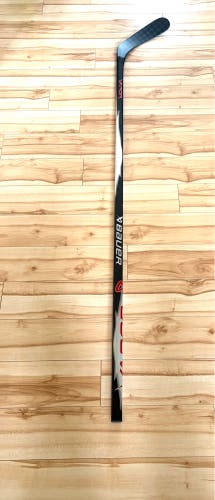 Senior Bauer Vapor League Right Handed Hockey Stick P92 77 Flex (New)