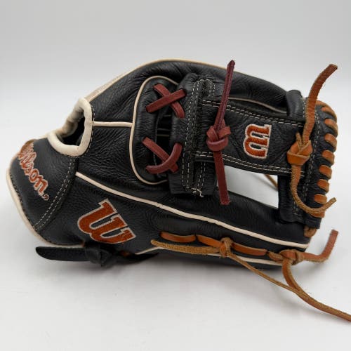 Wilson A550 11.5 Infield Baseball Glove