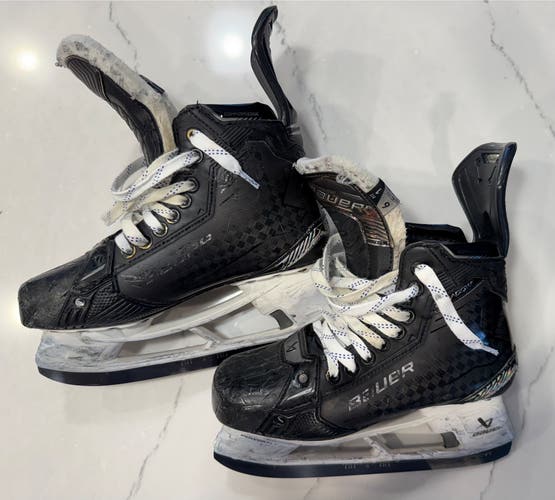 Bauer Hockey Skates