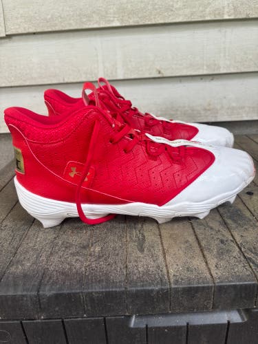 Red Men's Size M 12.0 (W 13.0) Adult Under Armour Harper 9 High Top Molded Cleats (Used)