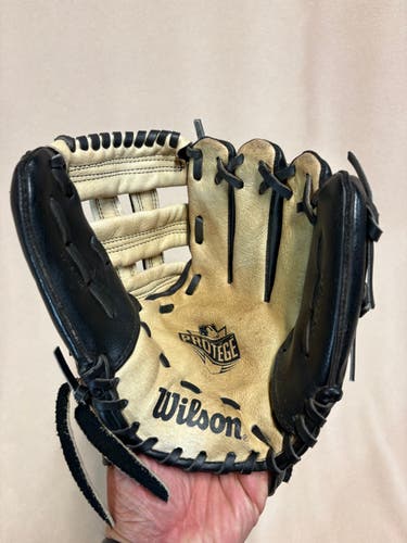 Outfield RH Wilson Protege Baseball Glove 11" (Used)