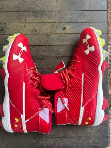 Red Men's Size M 11.5 (W 12.5) Adult Under Armour High Top Molded Cleats (New)