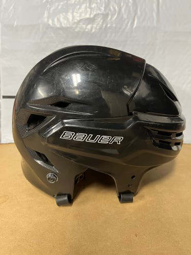 Small Bauer Re-Akt 95 Helmet (Used)