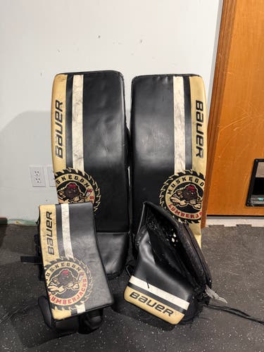 34" Bauer Hyperlite Regular Goalie Full Set Pro Stock (Used)