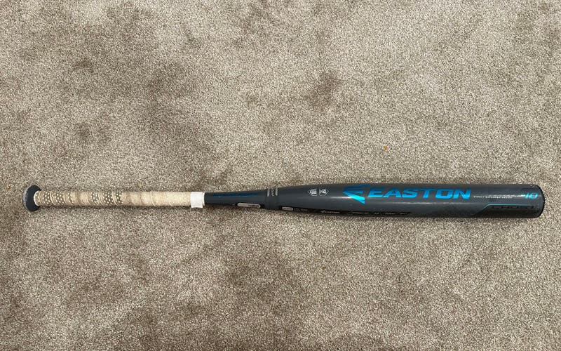 2018 Easton Ghost Composite Bat (-10) 23 oz 33" (Used)