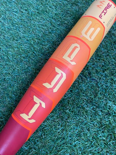 Easton Hype Fire (2 3/4") USSSA Bat (-10) 2025