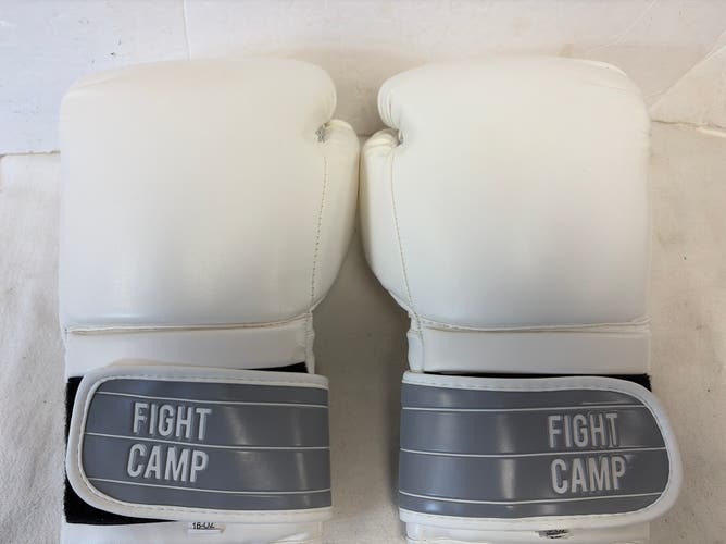 (Used)16oz Fight Camp boxing gloves