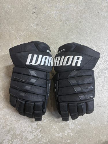 14” Warrior Alpha DX Pro Gloves Pro Stock New)