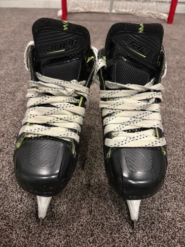 2024 Bauer Elite Hockey Goalie Skates Size 4.5 (Used)