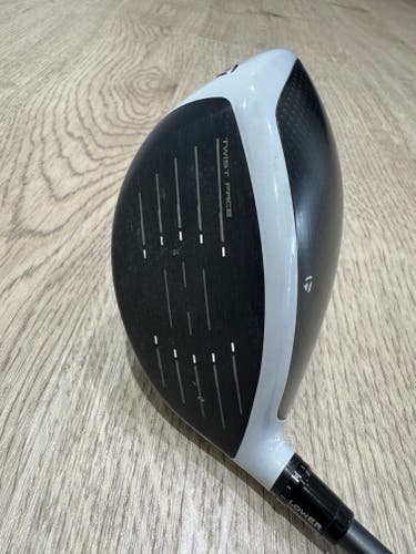 Men's TaylorMade SIM2 Max Right Handed Driver Extra Stiff Flex 9 Loft Graphite Shaft (Used)