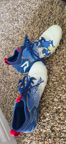 Blue Kids 5.5Y (Big Kids / Youth) Youth Molded Cleats Cleats (Used)