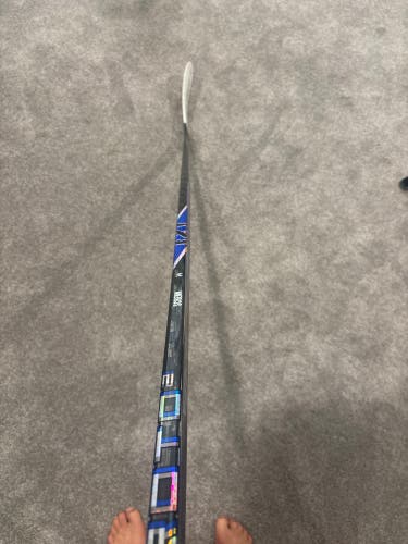 Senior Bauer Proto2 Left Hand Hockey Stick P92 82 Flex Pro Stock (Used)