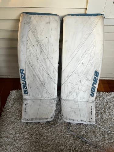 Small 2024 Bauer Vapor Hyperlite 2 Goalie Leg Pads Pro Stock (Used)