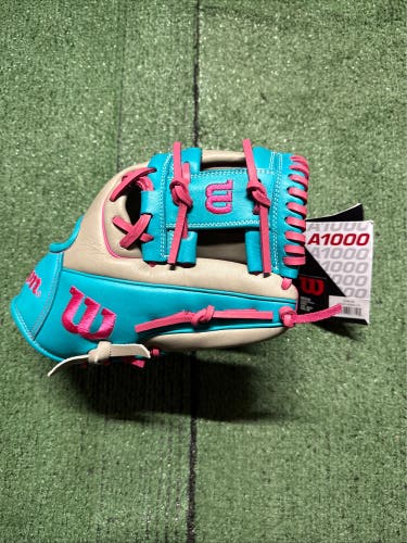 Wilson A1000 1786 11.5” RHT Infield Baseball Glove | Brand New With Tags