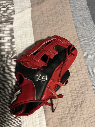 2023 SSK RH Softball Glove 13" (Used)