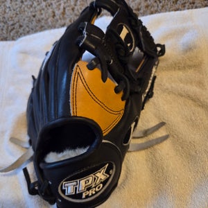 Louisville Slugger RH Infield/Pitcher TPX PRO Series Baseball Glove 11.5" Excellent Condition
