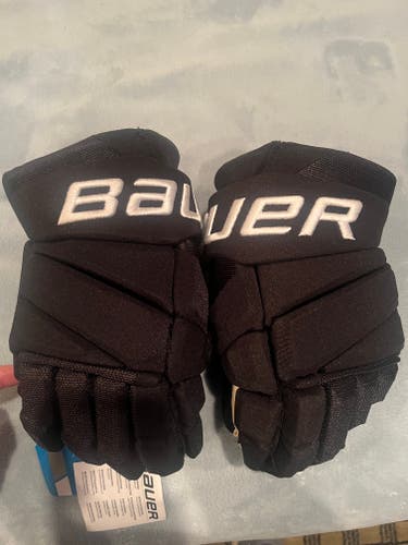 BAUER VAPOR HYPERLITE PRO STOCK GLOVES 14”