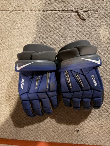 Nike Lacrosse Gloves (Used)