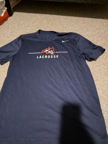 Blue Large Women's Nike Shirt (Used)