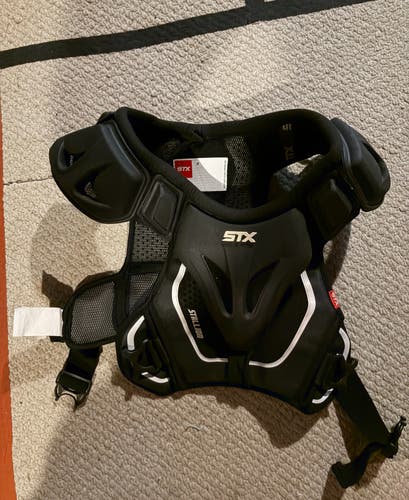 Large Adult STX Stallion 500 Shoulder Pads (Used)
